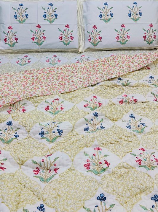 Bedding Sets with Quilts