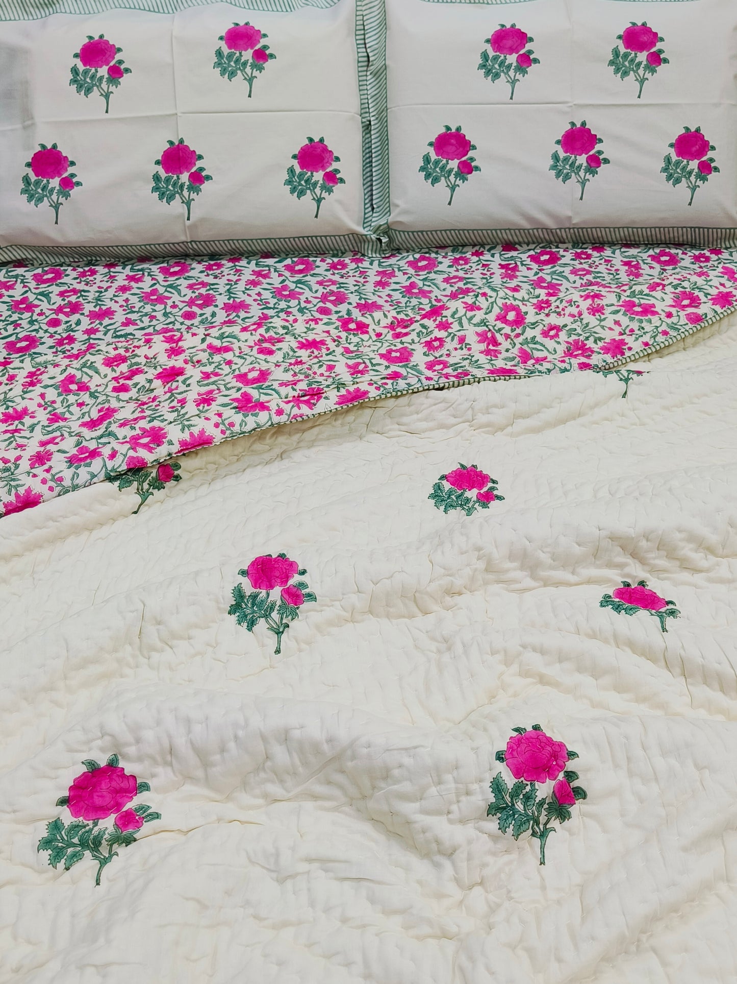 Bedding Sets with Quilts