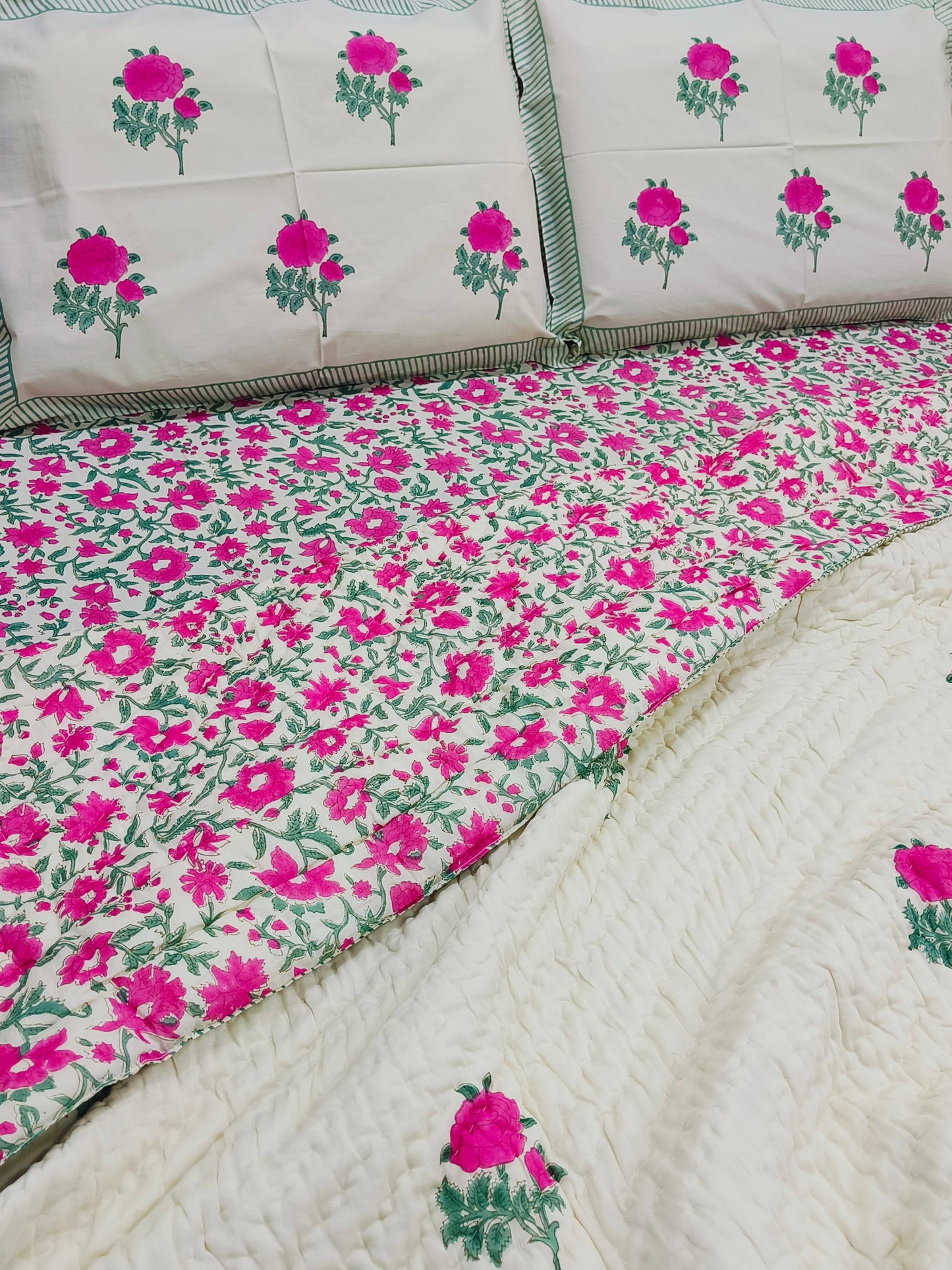 Bedding Sets with Quilts