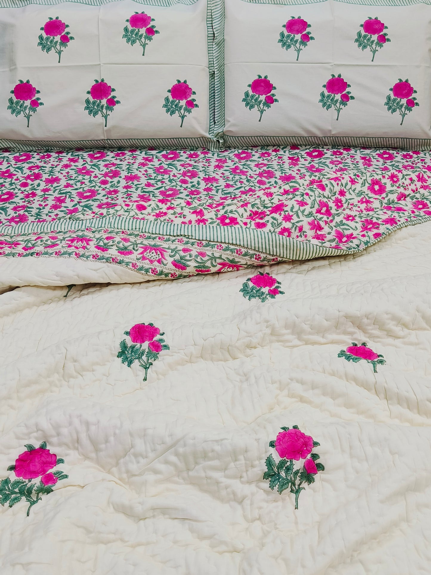 Bedding Sets with Quilts