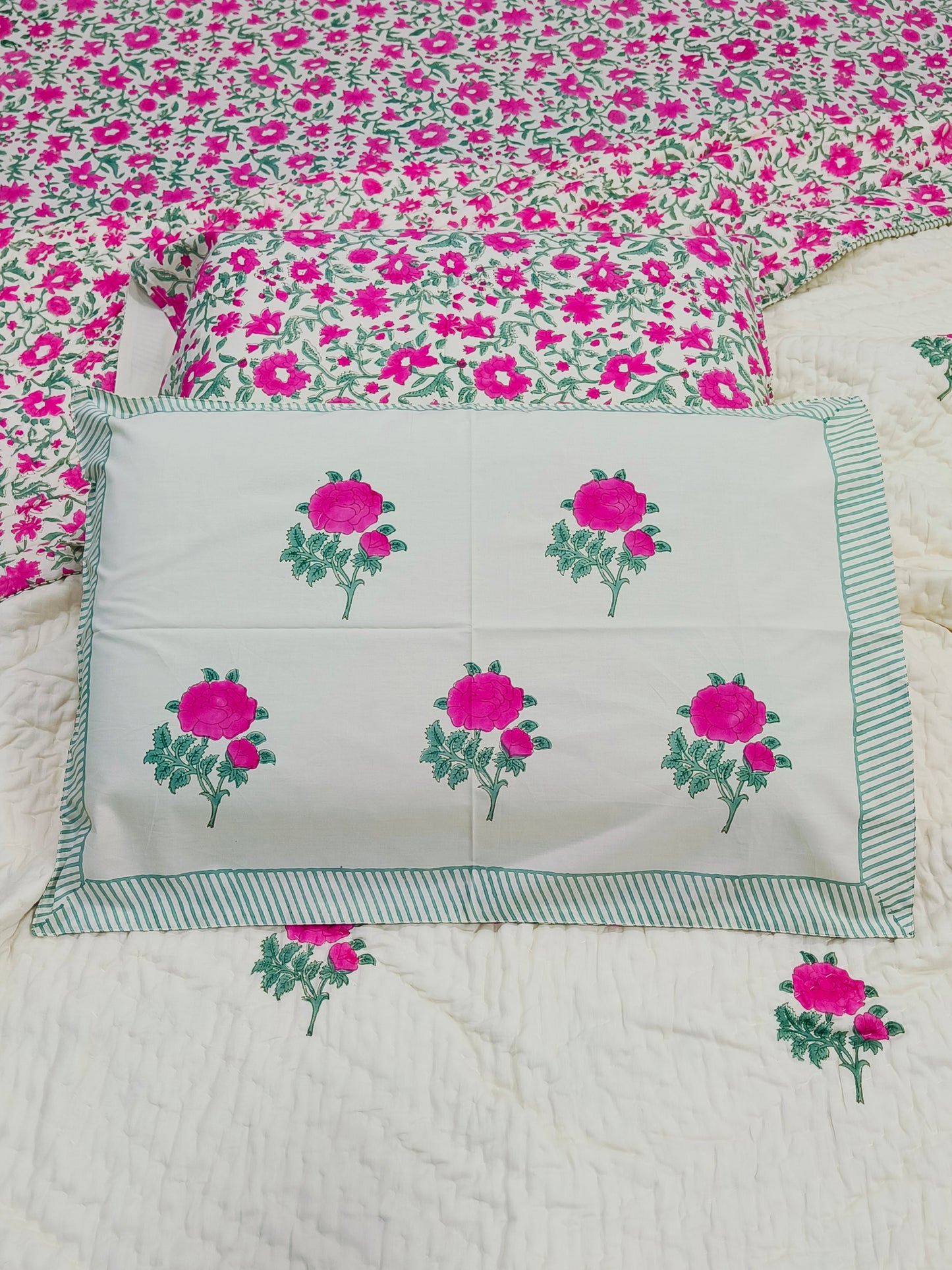 Bedding Sets with Quilts