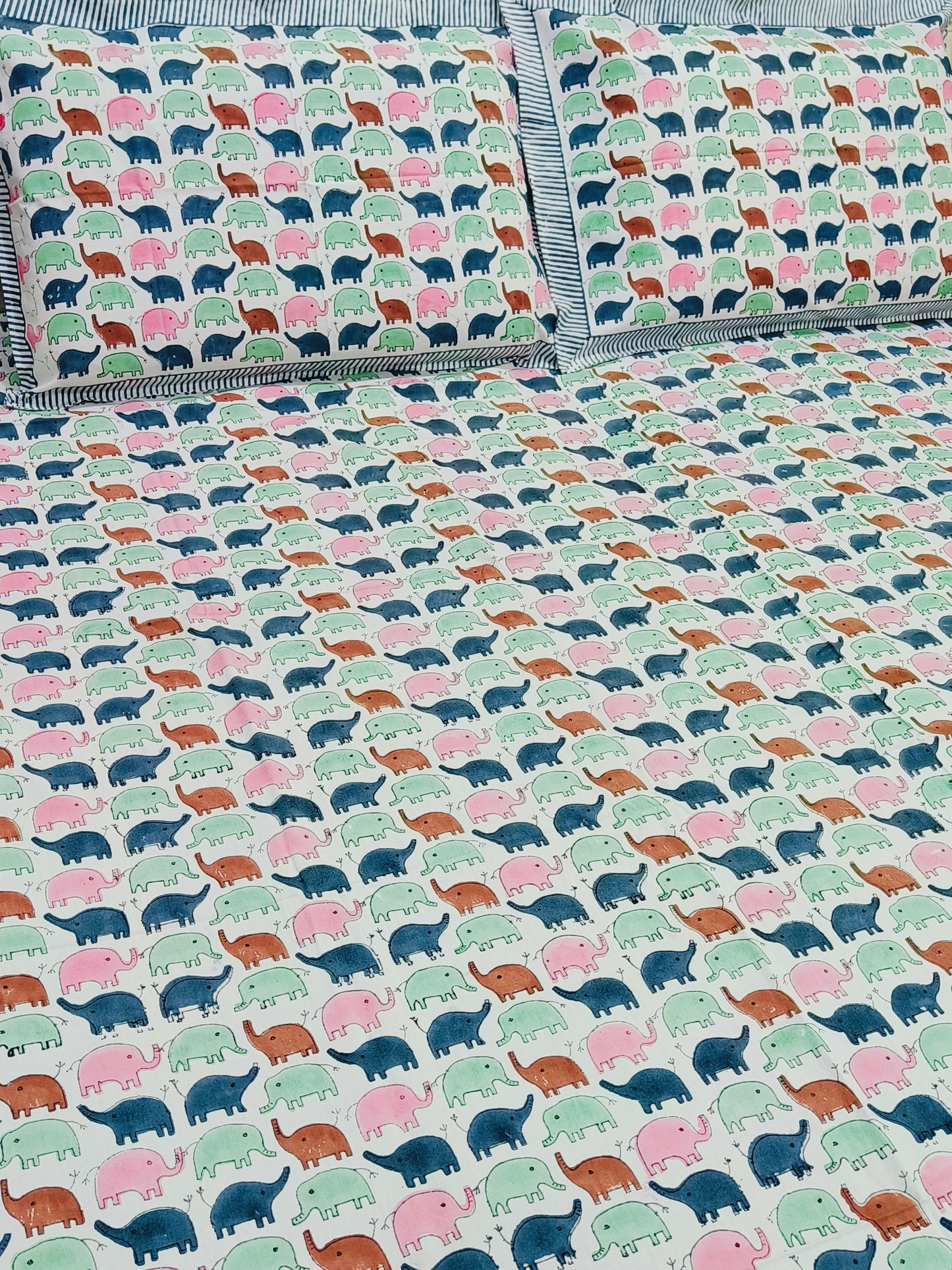 Handblock Printed Premium Bedsheets (Dispatch Time 24 Hours)