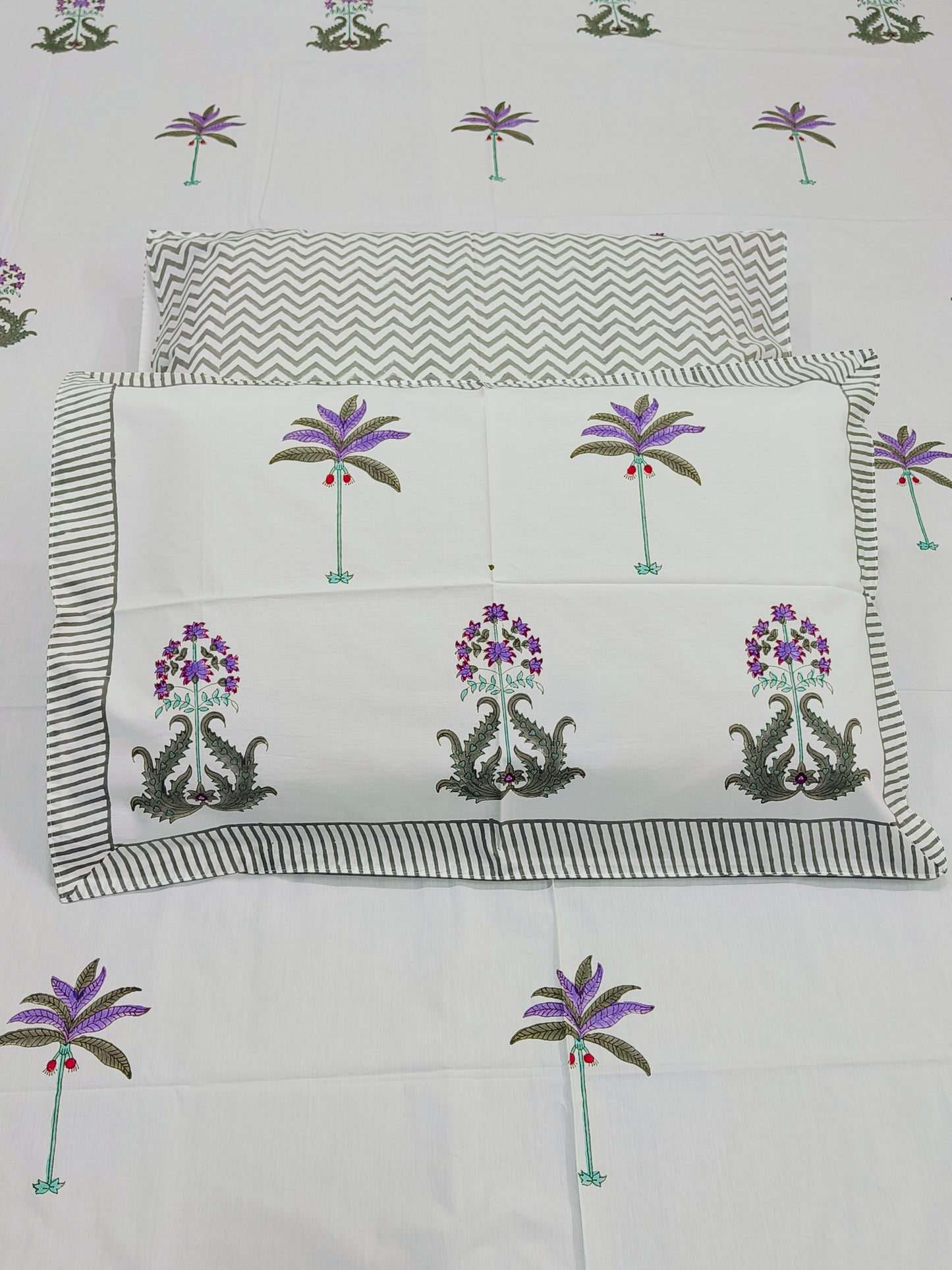 QUEEN Fitted Sheet