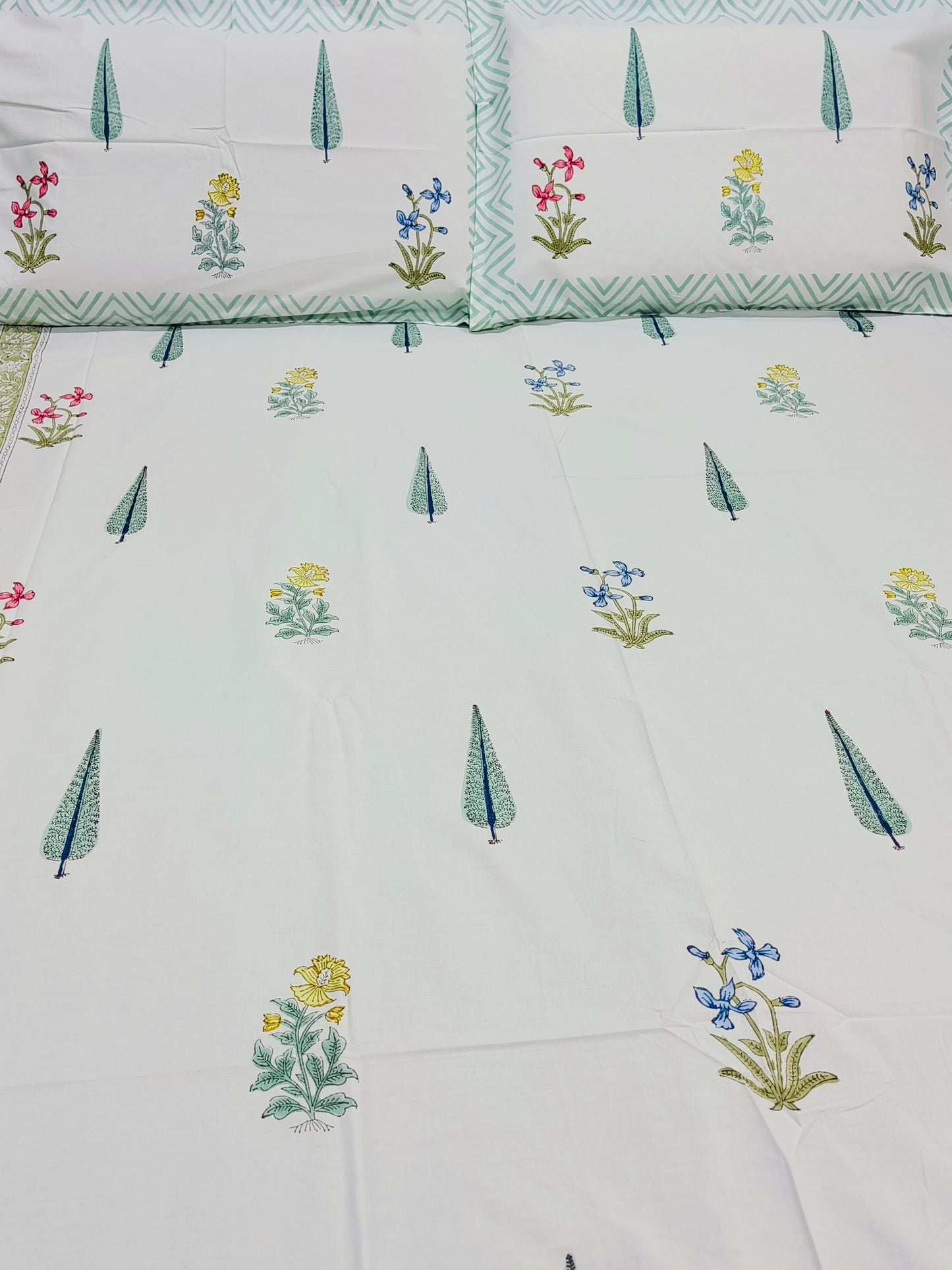 QUEEN Fitted Sheet