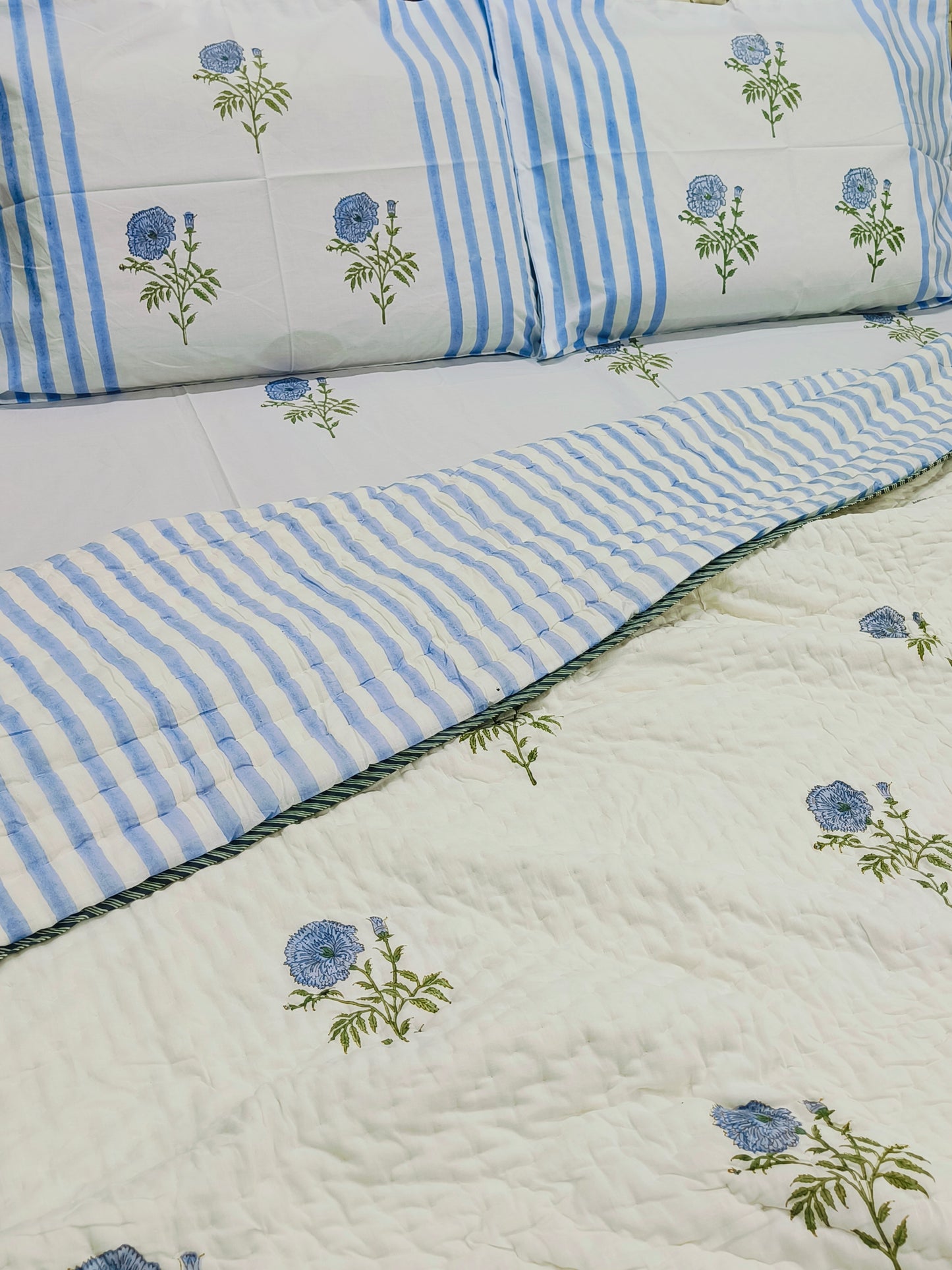 Bedding Sets with Quilts