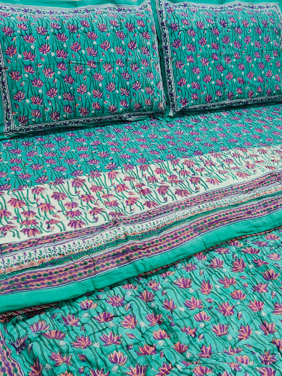 Bedding Sets with Quilts