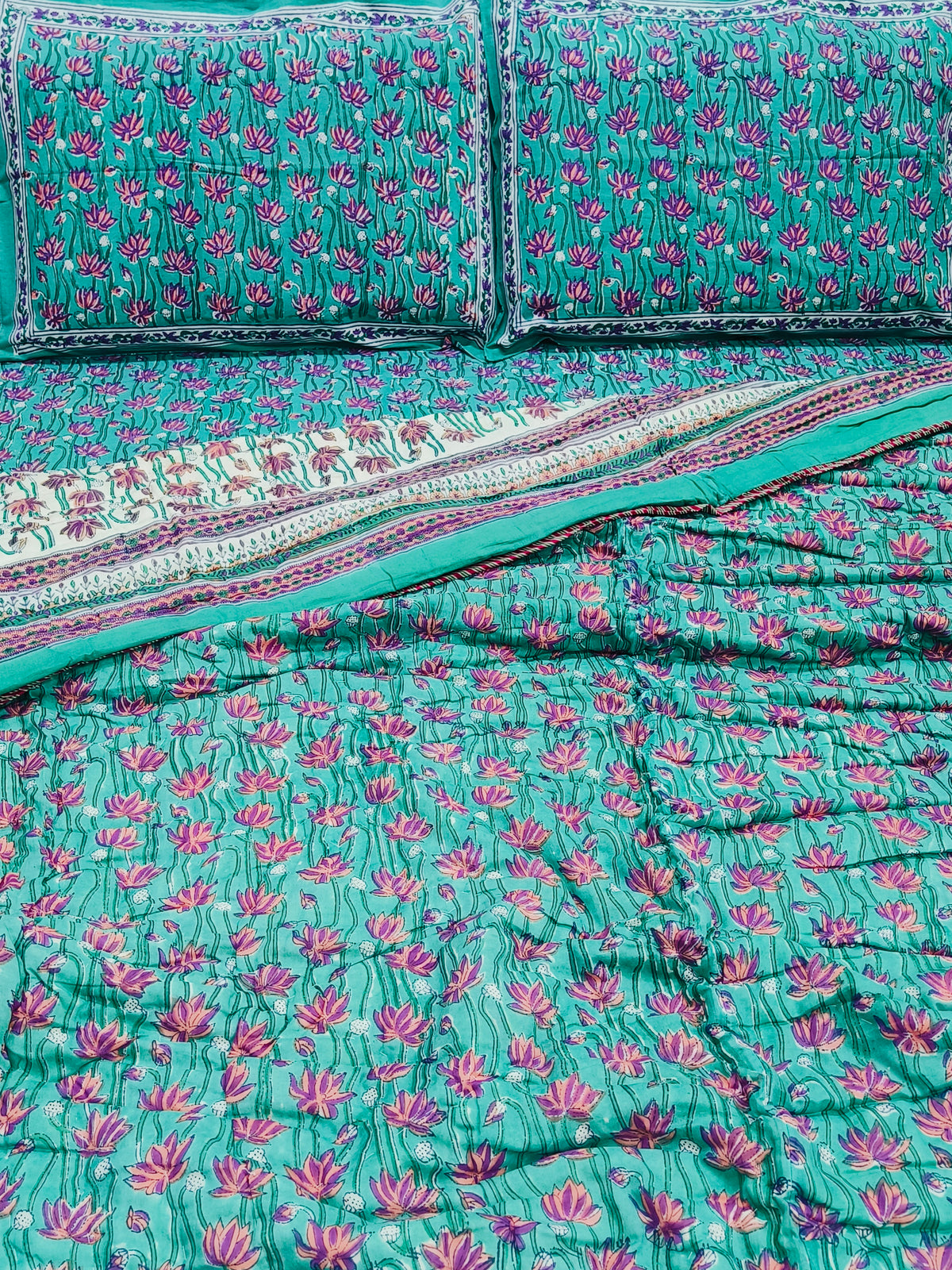 Bedding Sets with Quilts