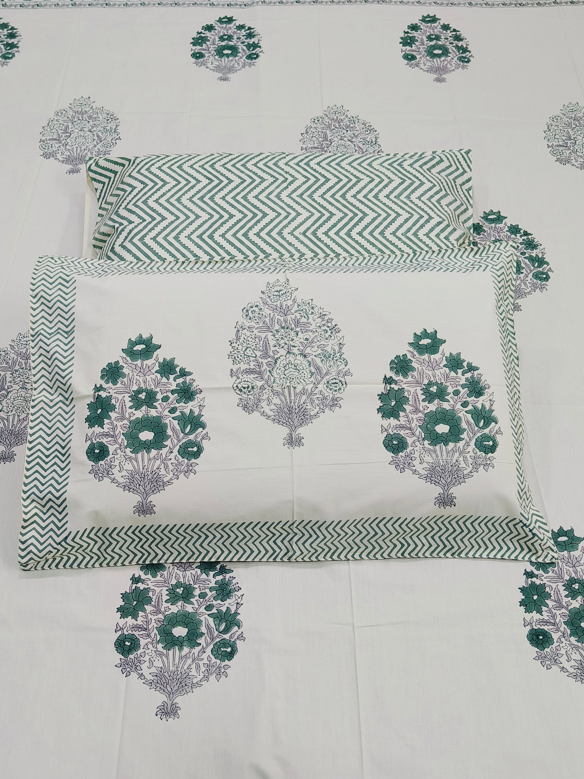 KING Fitted Sheet (Beige Base)