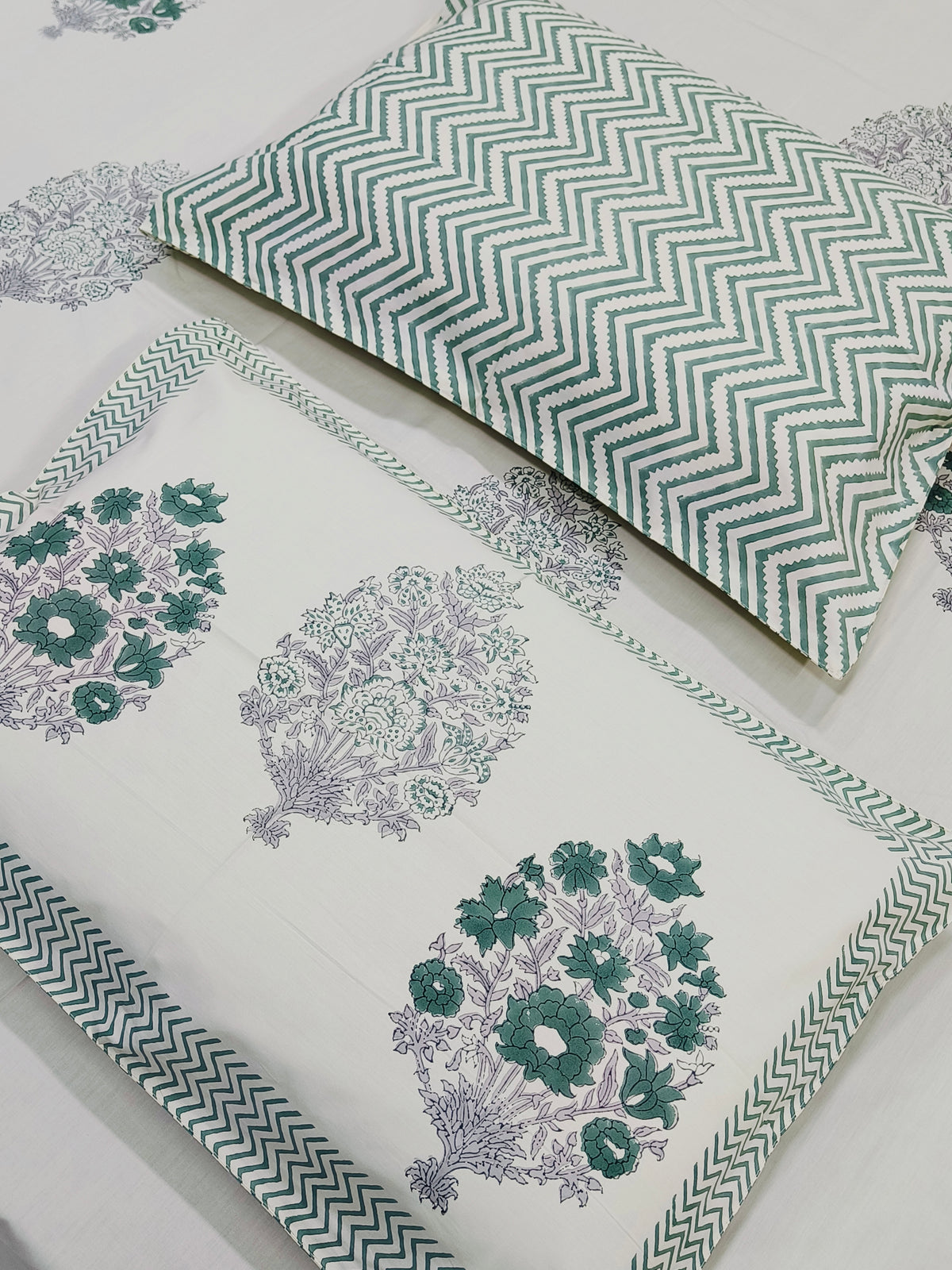 QUEEN Fitted Sheet (Beige Base)