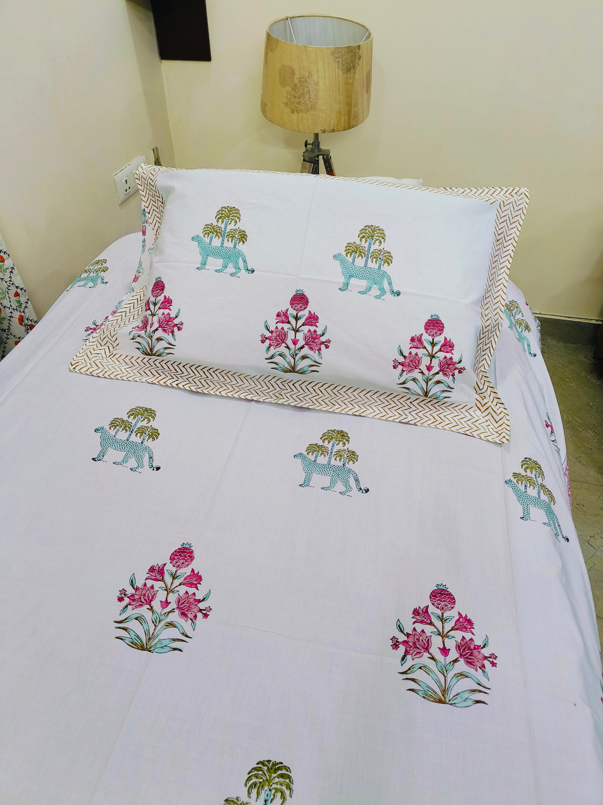 Twin Bedsheets/Single Bedsheets