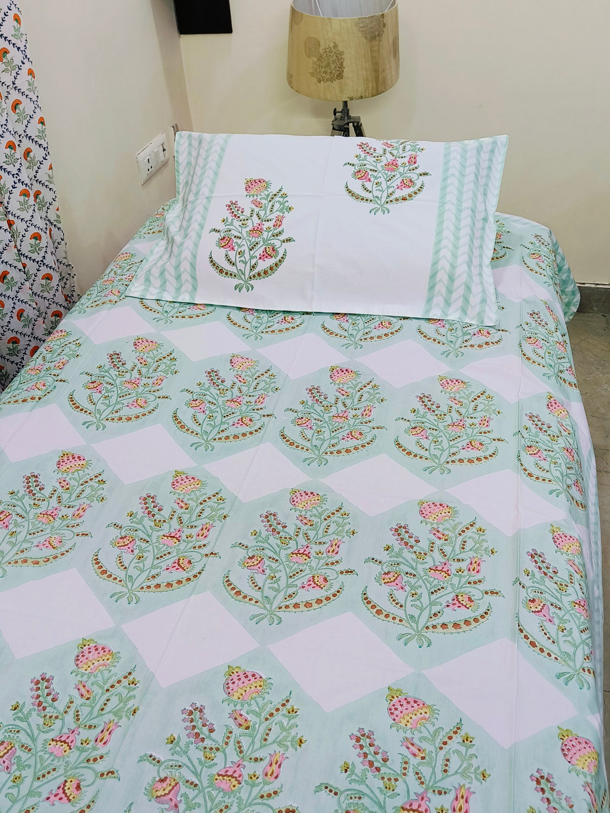 Twin Bedsheets/Single Bedsheets