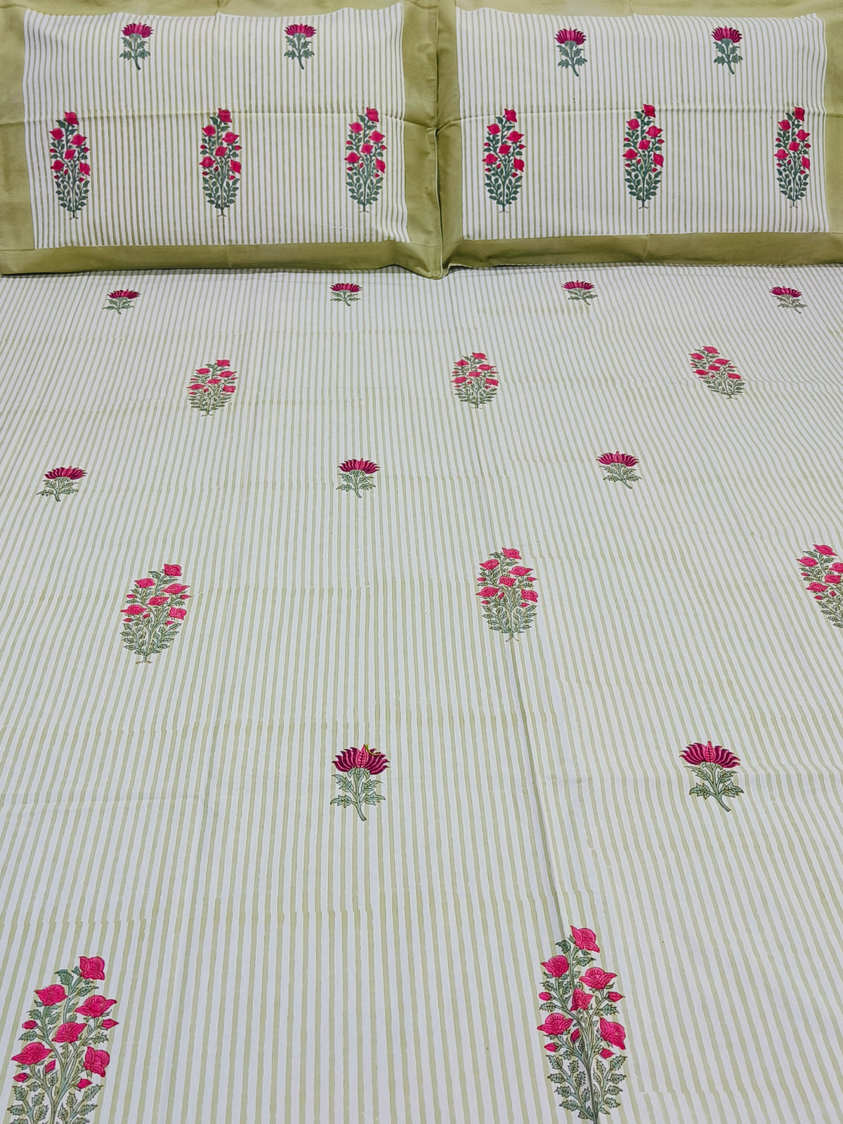 Handblock Printed Premium Bedsheets (Dispatch Time 24 Hours)