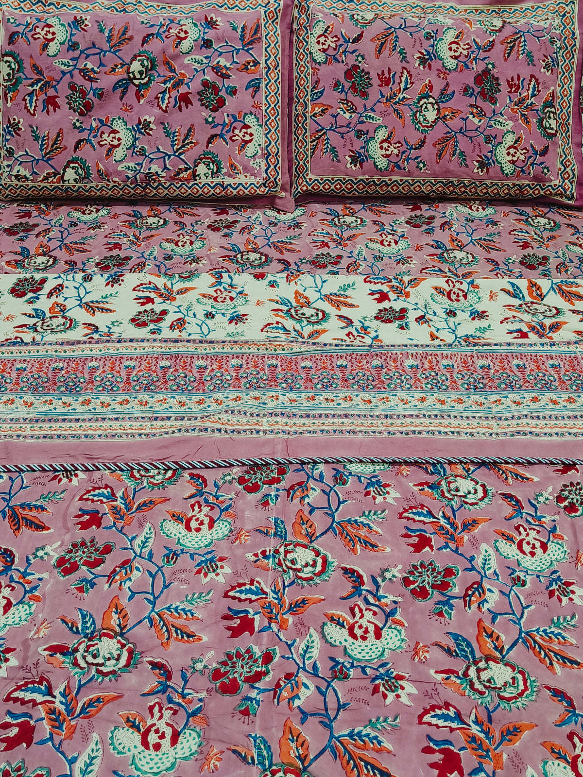 Bedding sets with Dohars